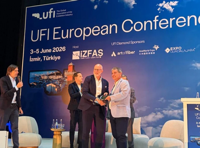 Τιμητική διάκριση της UFI  στον Αντιπρόεδρο του ΣΟΚΕΕ Δρ. Κυριάκο Ποζρικίδη
